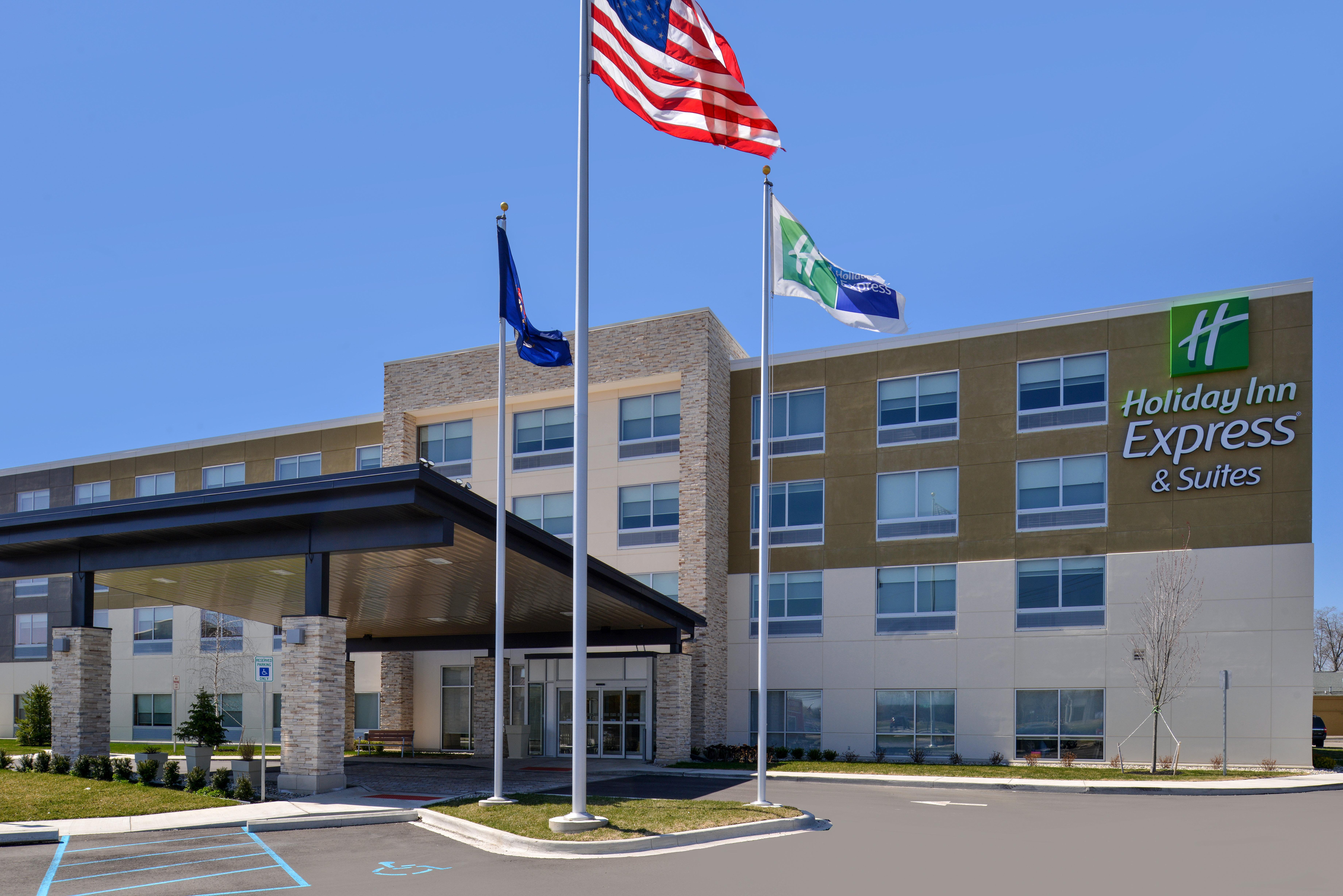 Holiday Inn Express & Suites Farmington Hills - Detroit By Ihg Exterior foto